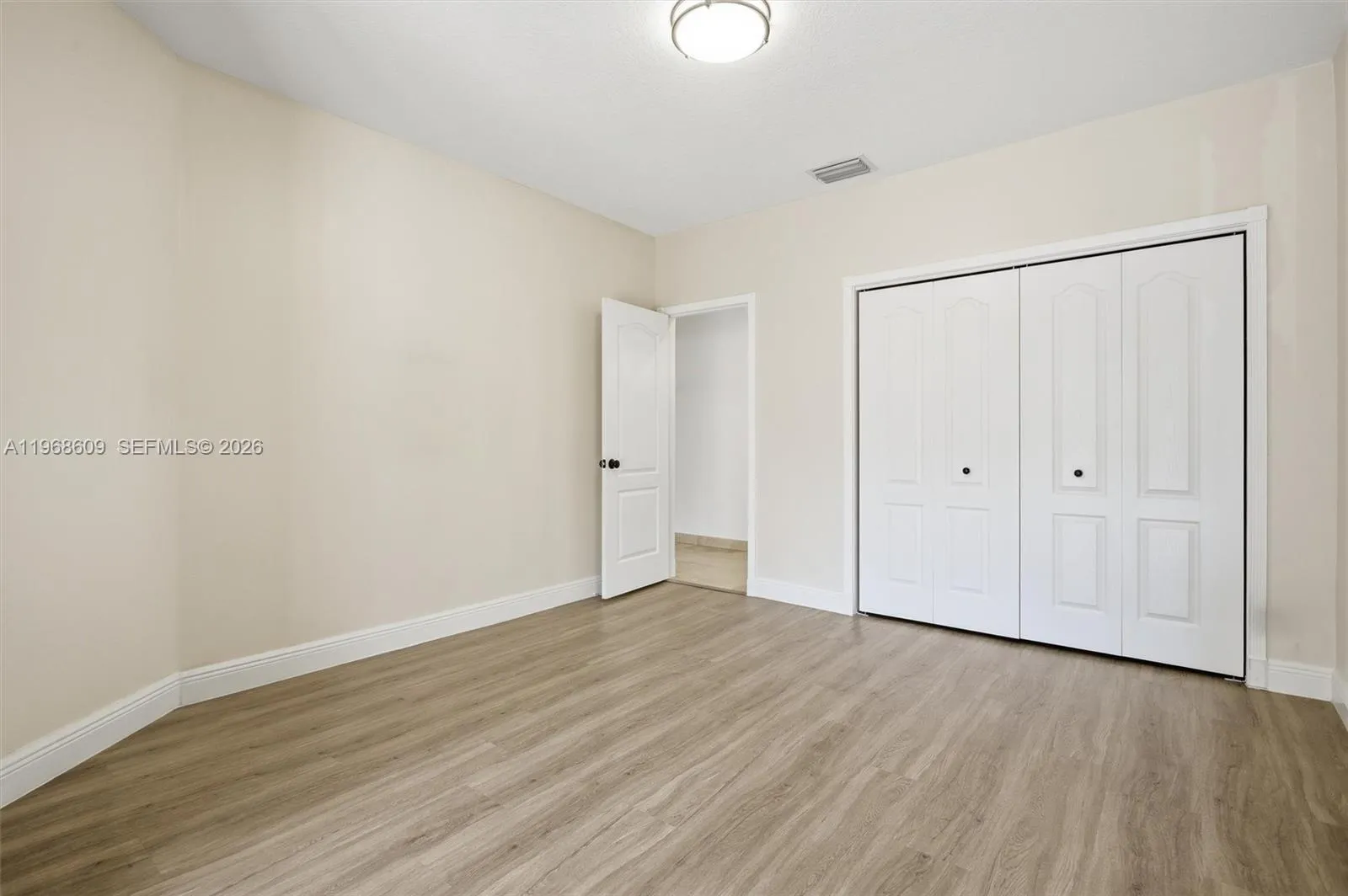 3047 Day Ave 1, Miami, Florida 33133, Miami, Florida 33133, 3 Bedrooms Bedrooms, ,2 BathroomsBathrooms,Residential Lease,For Rent,3047 Day Ave 1, Miami, Florida 33133,A11968609