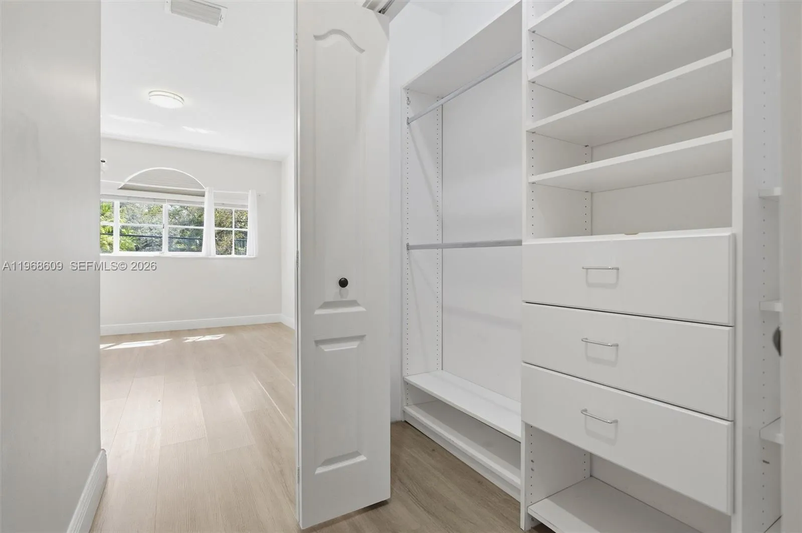 3047 Day Ave 1, Miami, Florida 33133, Miami, Florida 33133, 3 Bedrooms Bedrooms, ,2 BathroomsBathrooms,Residential Lease,For Rent,3047 Day Ave 1, Miami, Florida 33133,A11968609