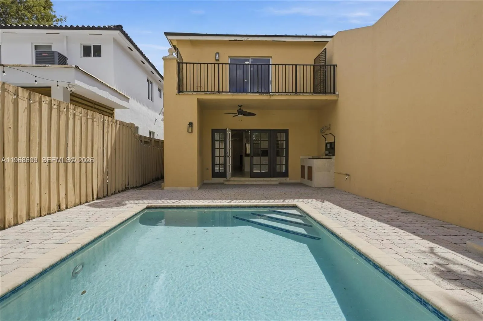 3047 Day Ave 1, Miami, Florida 33133, Miami, Florida 33133, 3 Bedrooms Bedrooms, ,2 BathroomsBathrooms,Residential Lease,For Rent,3047 Day Ave 1, Miami, Florida 33133,A11968609