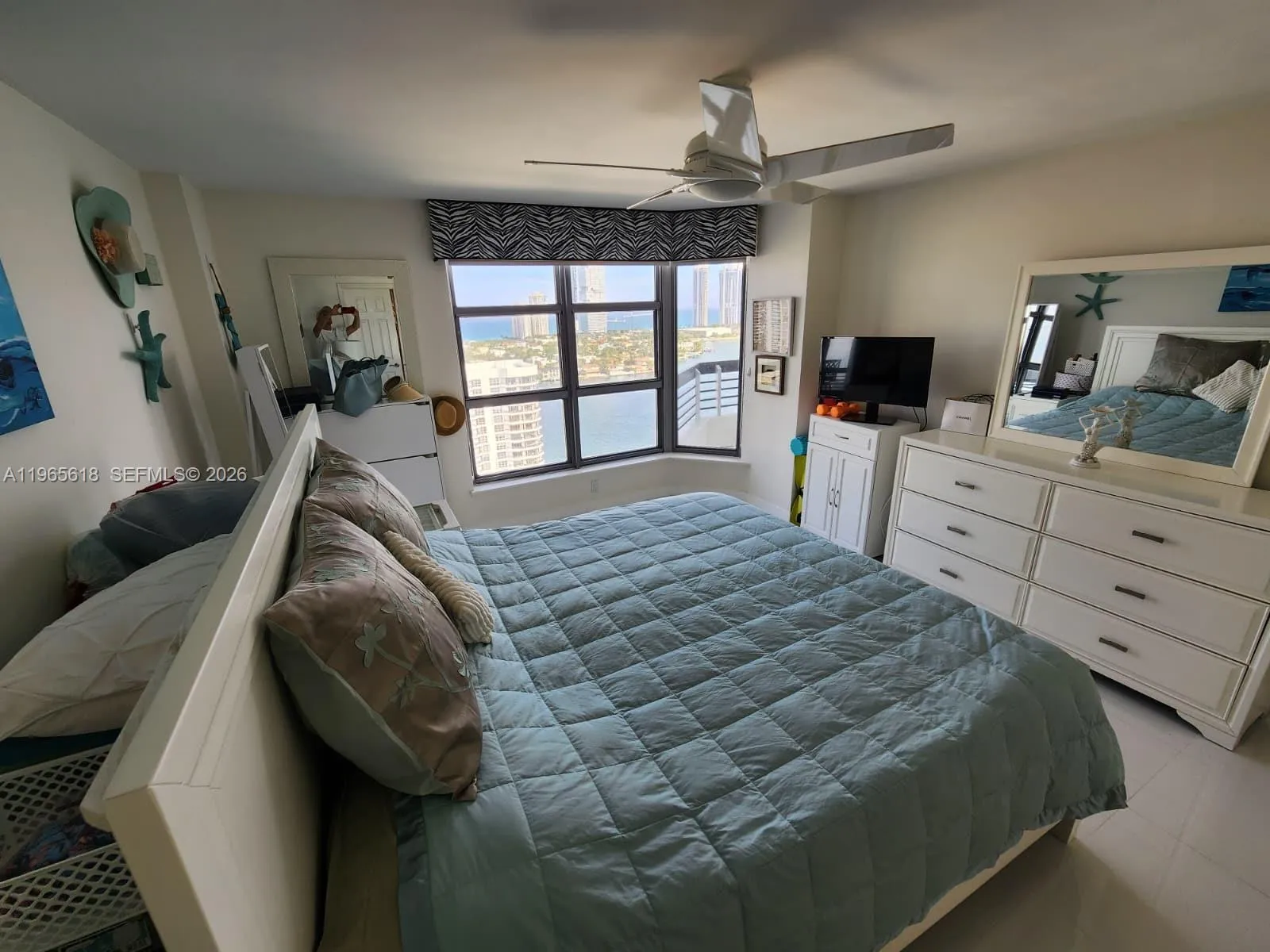 3530 Mystic Pointe Dr 2613, Aventura, Florida 3318, Aventura, Florida 33180, 2 Bedrooms Bedrooms, ,2 BathroomsBathrooms,Residential Lease,For Rent,3530 Mystic Pointe Dr 2613, Aventura, Florida 3318,A11965618