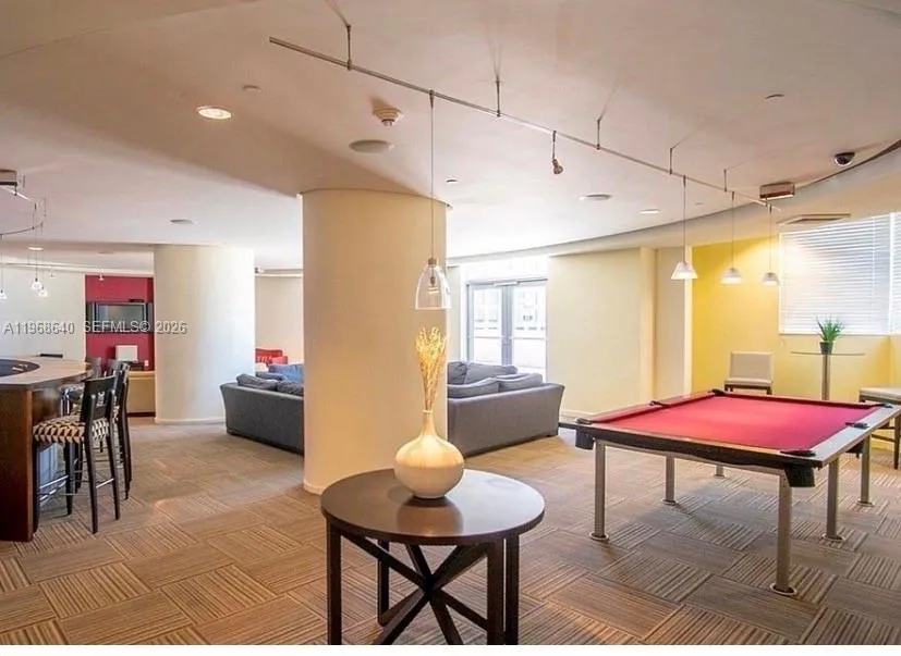 9066 Sw 73rd Ct 806, Miami, Florida 33156, Miami, Florida 33156, 2 Bedrooms Bedrooms, ,2 BathroomsBathrooms,Residential Lease,For Rent,9066 Sw 73rd Ct 806, Miami, Florida 33156,A11968640