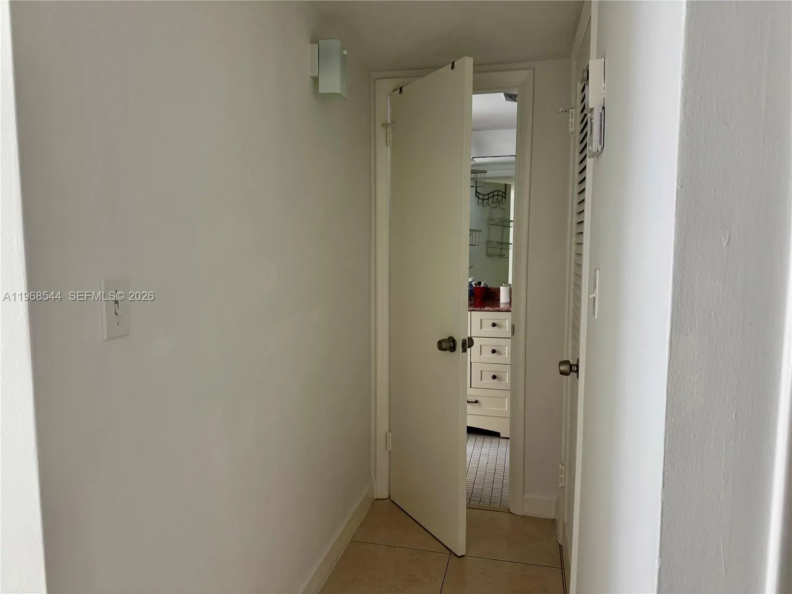2855 Leonard Dr H202, Aventura, Florida 33160, Aventura, Florida 33160, 1 Bedroom Bedrooms, ,1 BathroomBathrooms,Residential Lease,For Rent,2855 Leonard Dr H202, Aventura, Florida 33160,A11968544