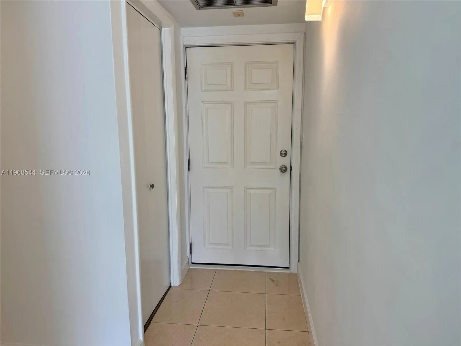2855 Leonard Dr H202, Aventura, Florida 33160, Aventura, Florida 33160, 1 Bedroom Bedrooms, ,1 BathroomBathrooms,Residential Lease,For Rent,2855 Leonard Dr H202, Aventura, Florida 33160,A11968544