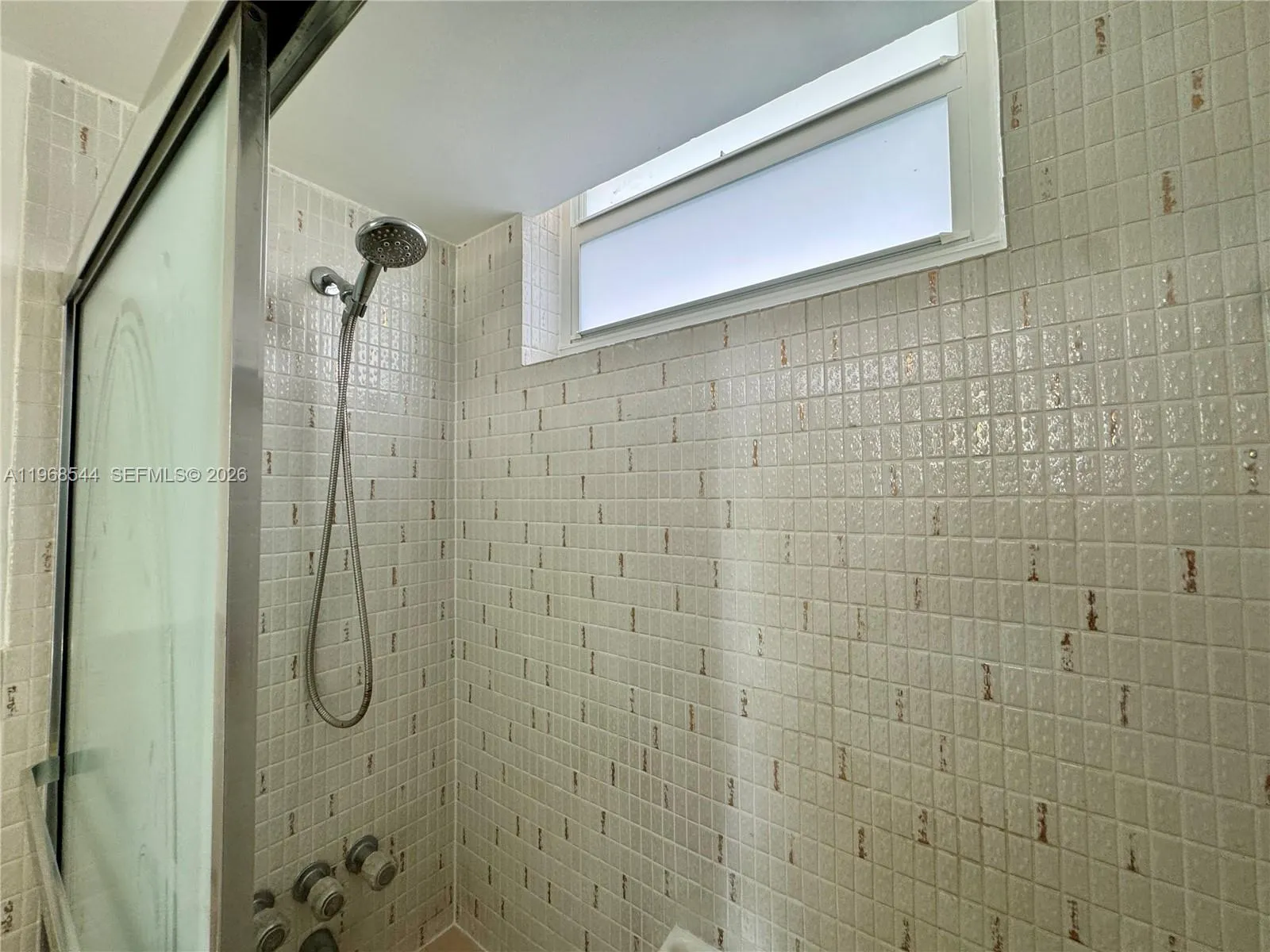 2855 Leonard Dr H202, Aventura, Florida 33160, Aventura, Florida 33160, 1 Bedroom Bedrooms, ,1 BathroomBathrooms,Residential Lease,For Rent,2855 Leonard Dr H202, Aventura, Florida 33160,A11968544