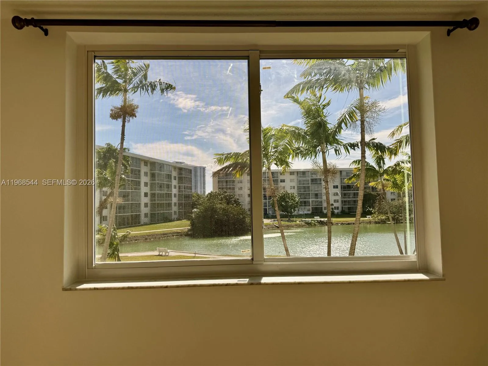 2855 Leonard Dr H202, Aventura, Florida 33160, Aventura, Florida 33160, 1 Bedroom Bedrooms, ,1 BathroomBathrooms,Residential Lease,For Rent,2855 Leonard Dr H202, Aventura, Florida 33160,A11968544