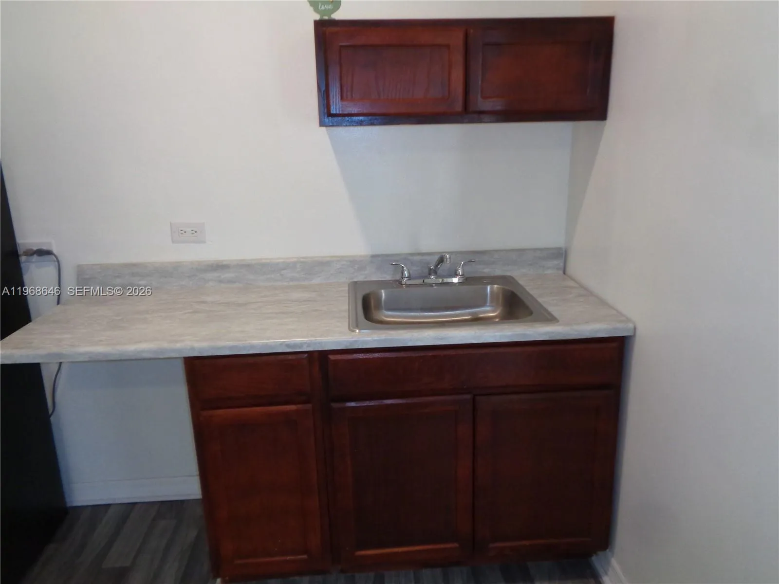 2060 Se 14th St, Homestead, Florida 33035, Homestead, Florida 33035, 1 Bedroom Bedrooms, ,1 BathroomBathrooms,Residential Lease,For Rent,2060 Se 14th St, Homestead, Florida 33035,A11968646