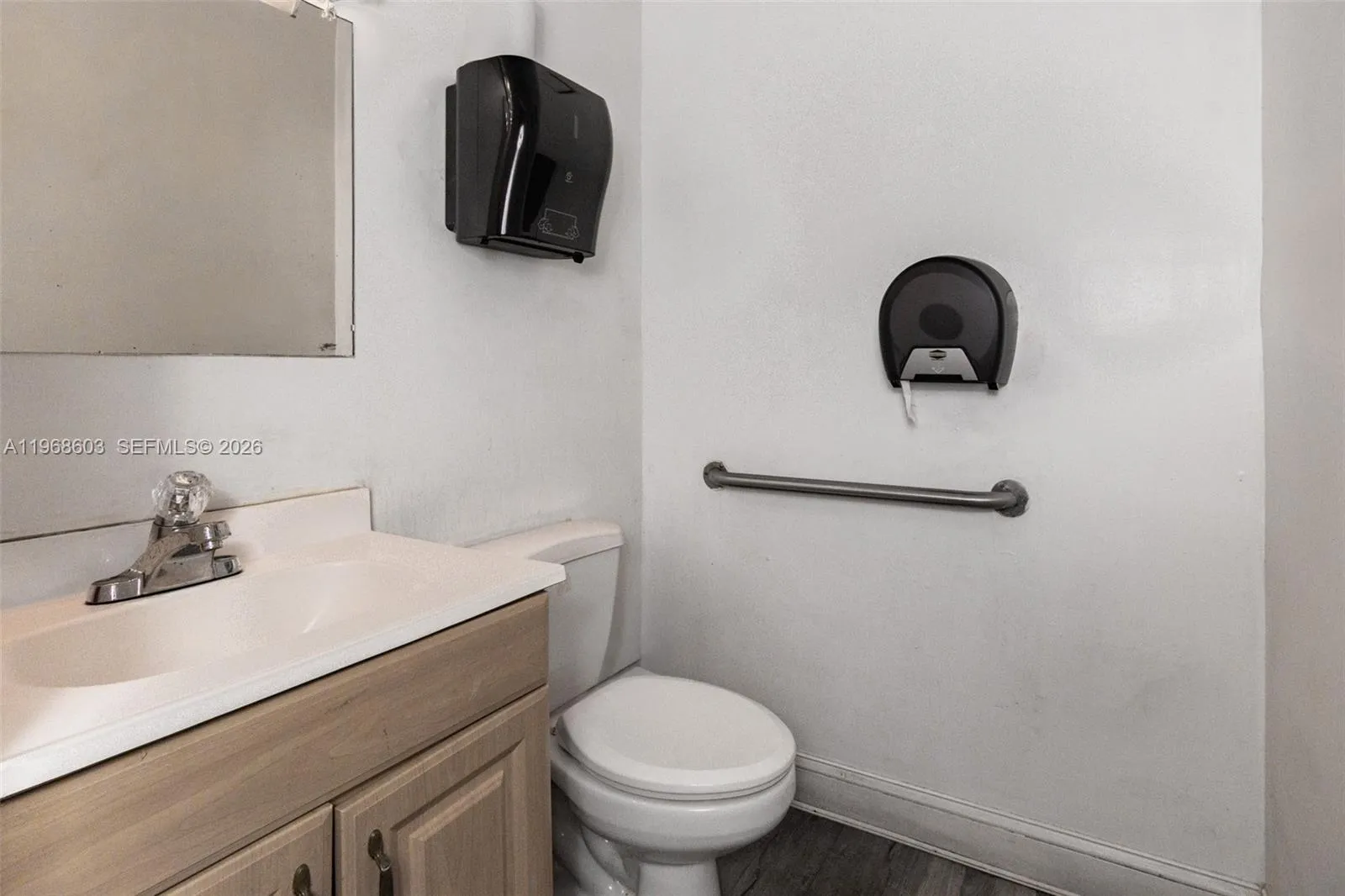 3337 Nw 74th Ave 3337, Miami, Florida 33122, Miami, Florida 33122, ,Commercial Sale,For Sale,3337 Nw 74th Ave 3337, Miami, Florida 33122,A11968603