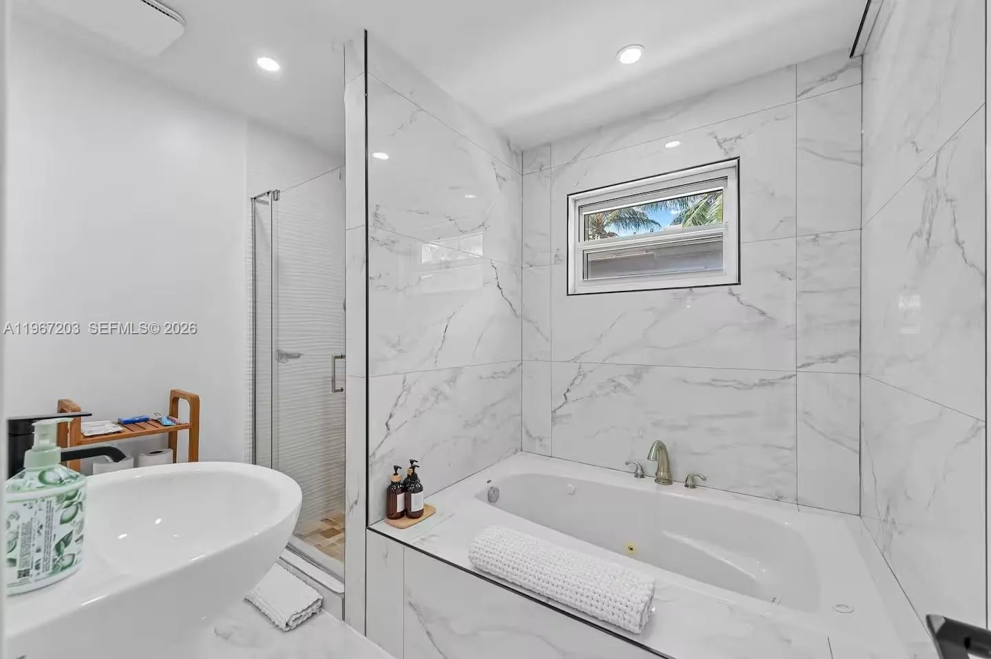 1469 Nw 10th St, Dania Beach, Florida 33004, Dania Beach, Florida 33004, ,Residential Income,For Sale,1469 Nw 10th St, Dania Beach, Florida 33004,A11967203