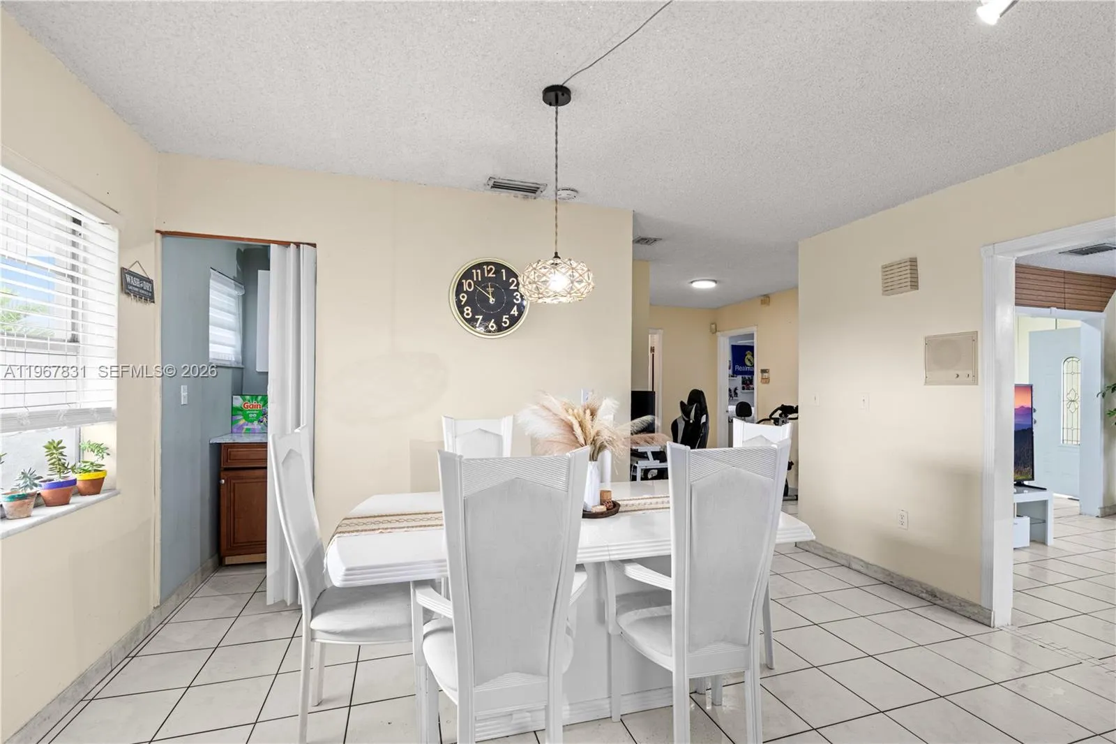 911 Nw 22nd Pl, Miami, Florida 33125, Miami, Florida 33125, ,Residential Income,For Sale,911 Nw 22nd Pl, Miami, Florida 33125,A11967831