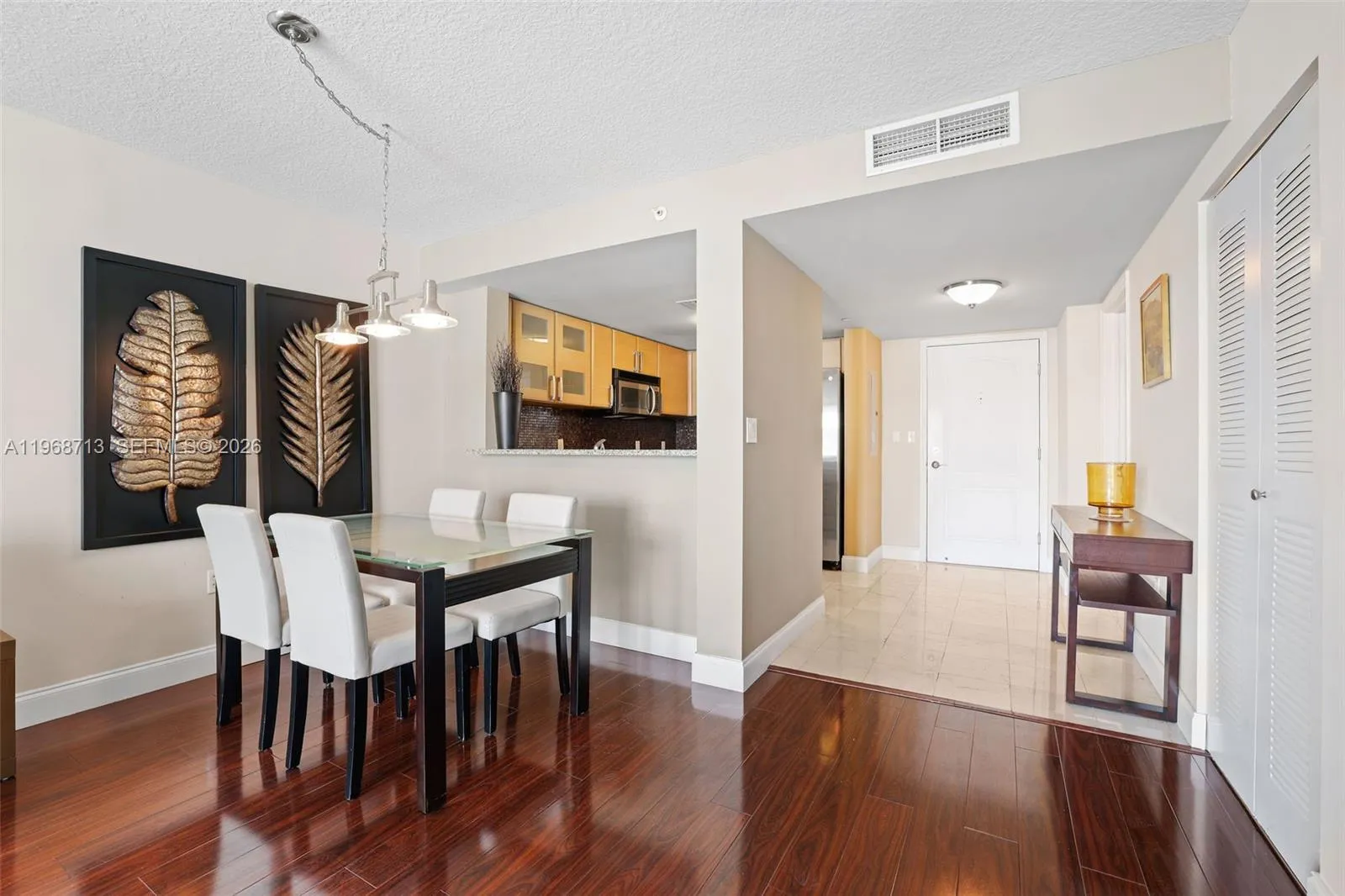 2101 Brickell Ave 1704, Miami, Florida 33129, Miami, Florida 33129, 1 Bedroom Bedrooms, ,1 BathroomBathrooms,Residential Lease,For Rent,2101 Brickell Ave 1704, Miami, Florida 33129,A11968713