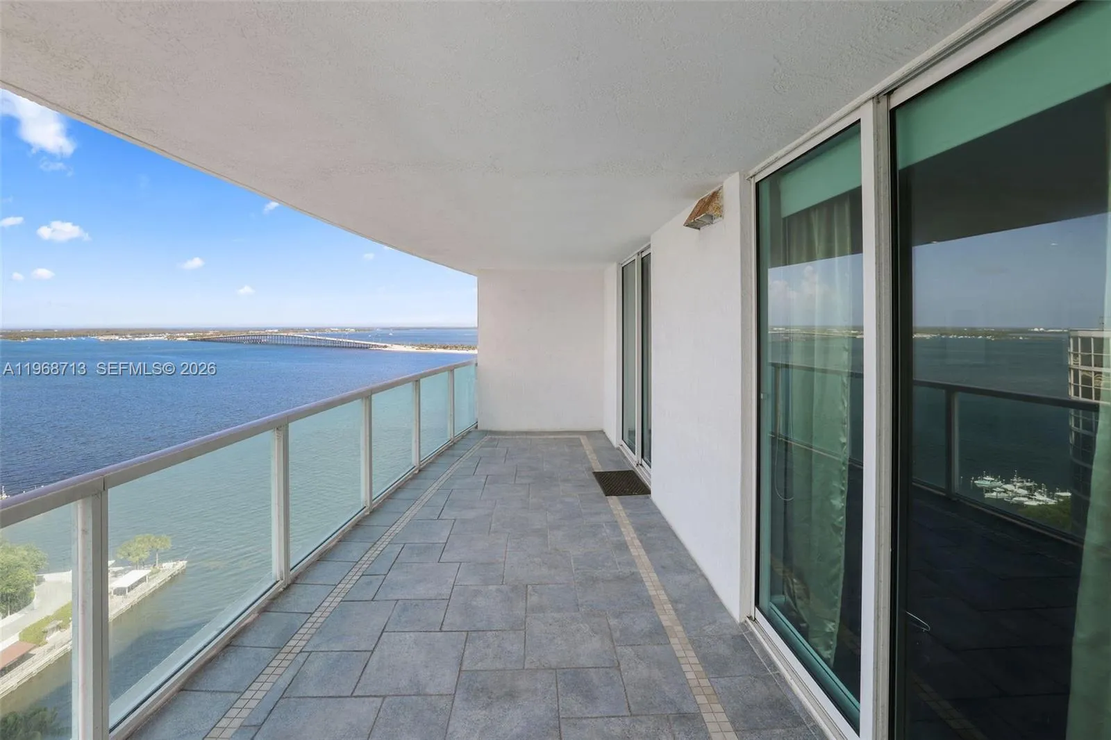 2101 Brickell Ave 1704, Miami, Florida 33129, Miami, Florida 33129, 1 Bedroom Bedrooms, ,1 BathroomBathrooms,Residential Lease,For Rent,2101 Brickell Ave 1704, Miami, Florida 33129,A11968713