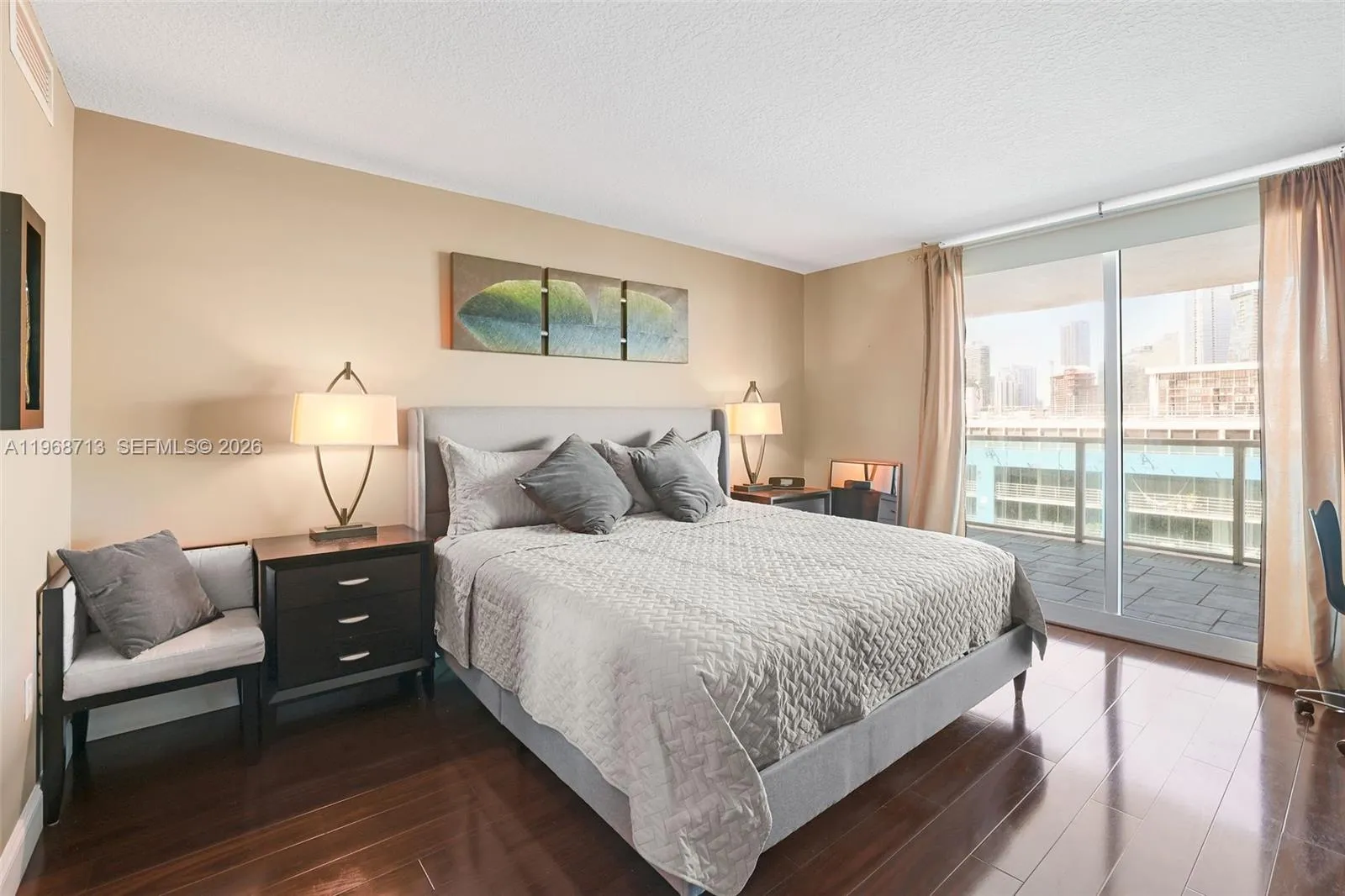 2101 Brickell Ave 1704, Miami, Florida 33129, Miami, Florida 33129, 1 Bedroom Bedrooms, ,1 BathroomBathrooms,Residential Lease,For Rent,2101 Brickell Ave 1704, Miami, Florida 33129,A11968713