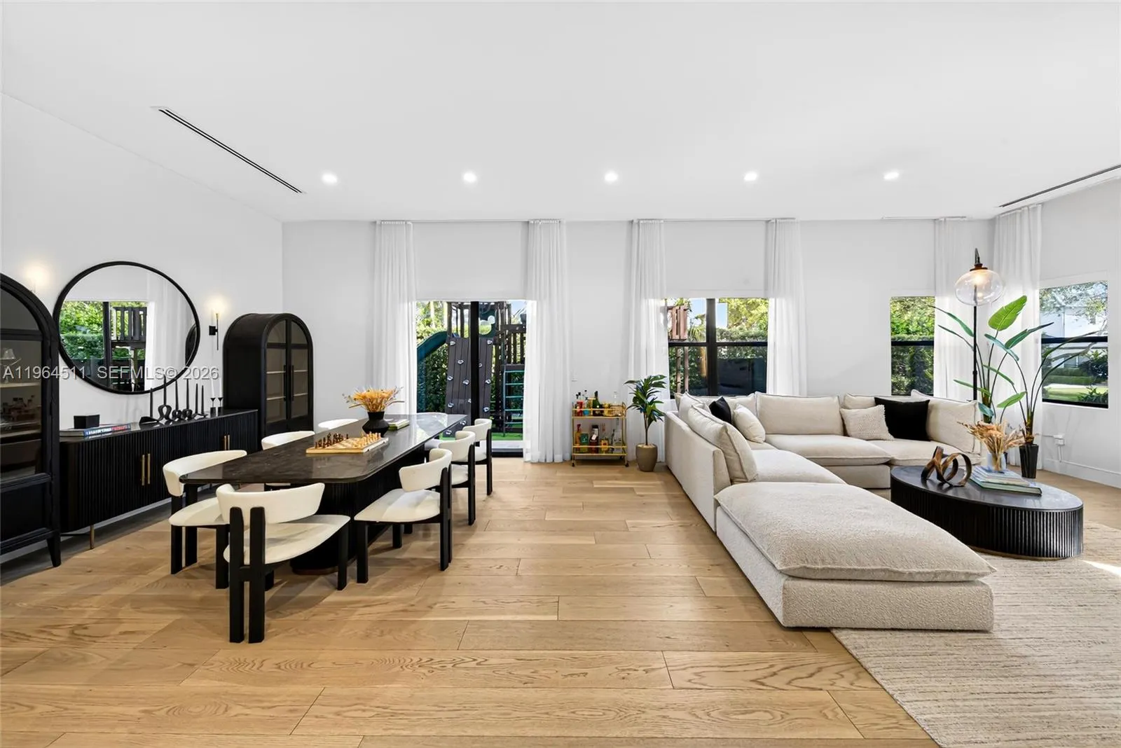 7500 Sw 55th Ave, Miami, Florida 33143, Miami, Florida 33143, 5 Bedrooms Bedrooms, ,4 BathroomsBathrooms,Residential,For Sale,7500 Sw 55th Ave, Miami, Florida 33143,A11964511