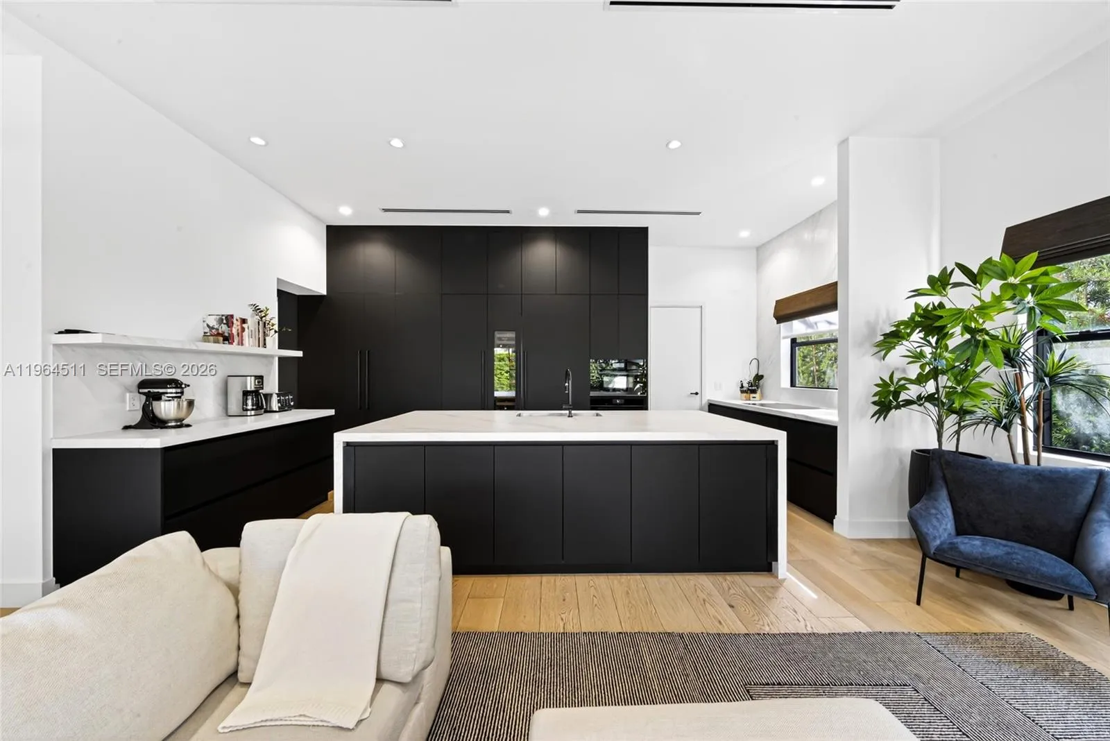 7500 Sw 55th Ave, Miami, Florida 33143, Miami, Florida 33143, 5 Bedrooms Bedrooms, ,4 BathroomsBathrooms,Residential,For Sale,7500 Sw 55th Ave, Miami, Florida 33143,A11964511