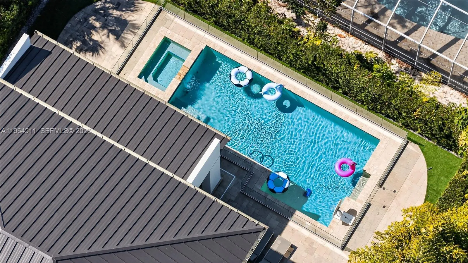 7500 Sw 55th Ave, Miami, Florida 33143, Miami, Florida 33143, 5 Bedrooms Bedrooms, ,4 BathroomsBathrooms,Residential,For Sale,7500 Sw 55th Ave, Miami, Florida 33143,A11964511