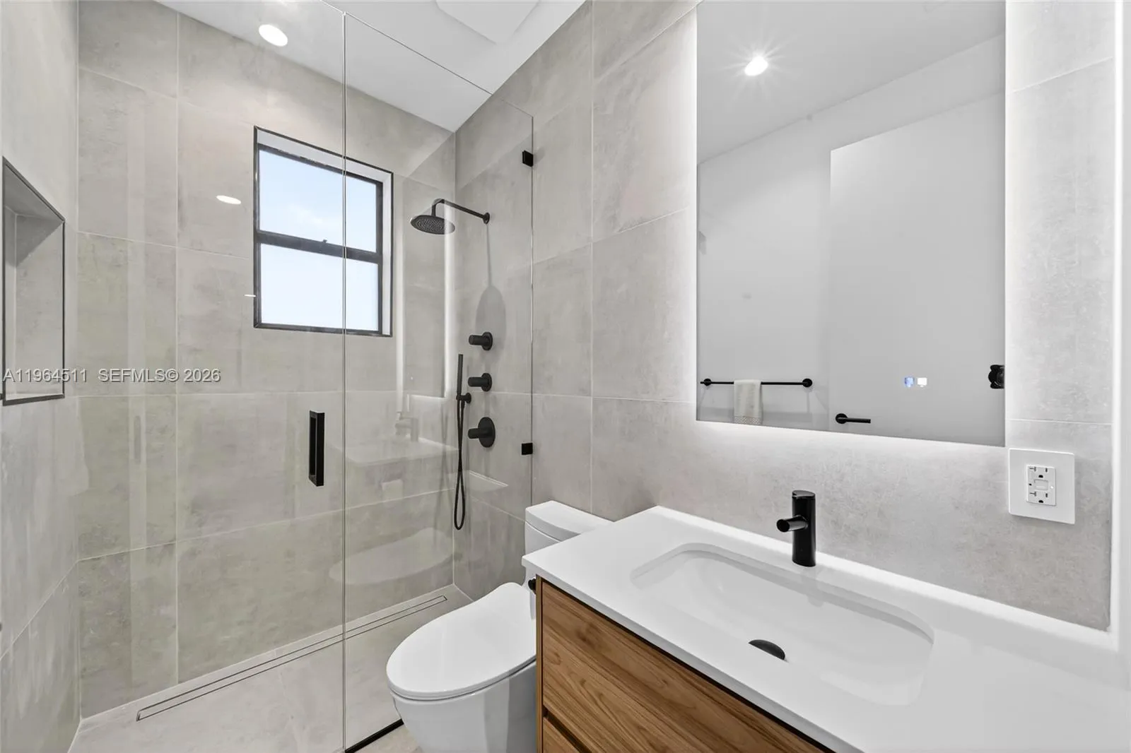 7500 Sw 55th Ave, Miami, Florida 33143, Miami, Florida 33143, 5 Bedrooms Bedrooms, ,4 BathroomsBathrooms,Residential,For Sale,7500 Sw 55th Ave, Miami, Florida 33143,A11964511