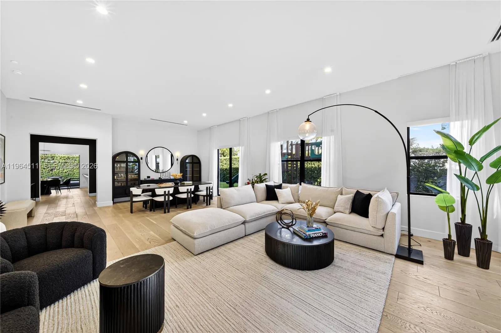 7500 Sw 55th Ave, Miami, Florida 33143, Miami, Florida 33143, 5 Bedrooms Bedrooms, ,4 BathroomsBathrooms,Residential,For Sale,7500 Sw 55th Ave, Miami, Florida 33143,A11964511