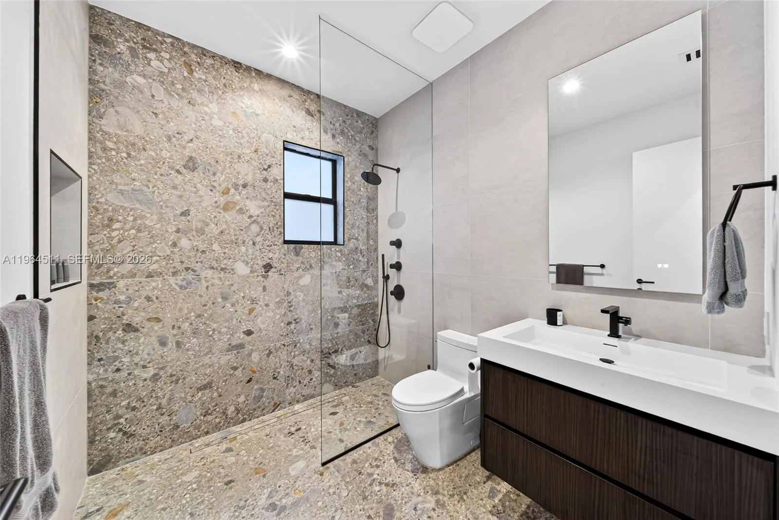 7500 Sw 55th Ave, Miami, Florida 33143, Miami, Florida 33143, 5 Bedrooms Bedrooms, ,4 BathroomsBathrooms,Residential,For Sale,7500 Sw 55th Ave, Miami, Florida 33143,A11964511