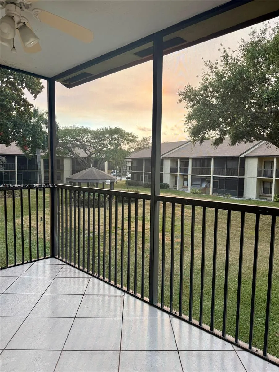 Deerfield Beach, Florida 33442, 2 Bedrooms Bedrooms, ,2 BathroomsBathrooms,Residential Lease,For Rent,A11968533