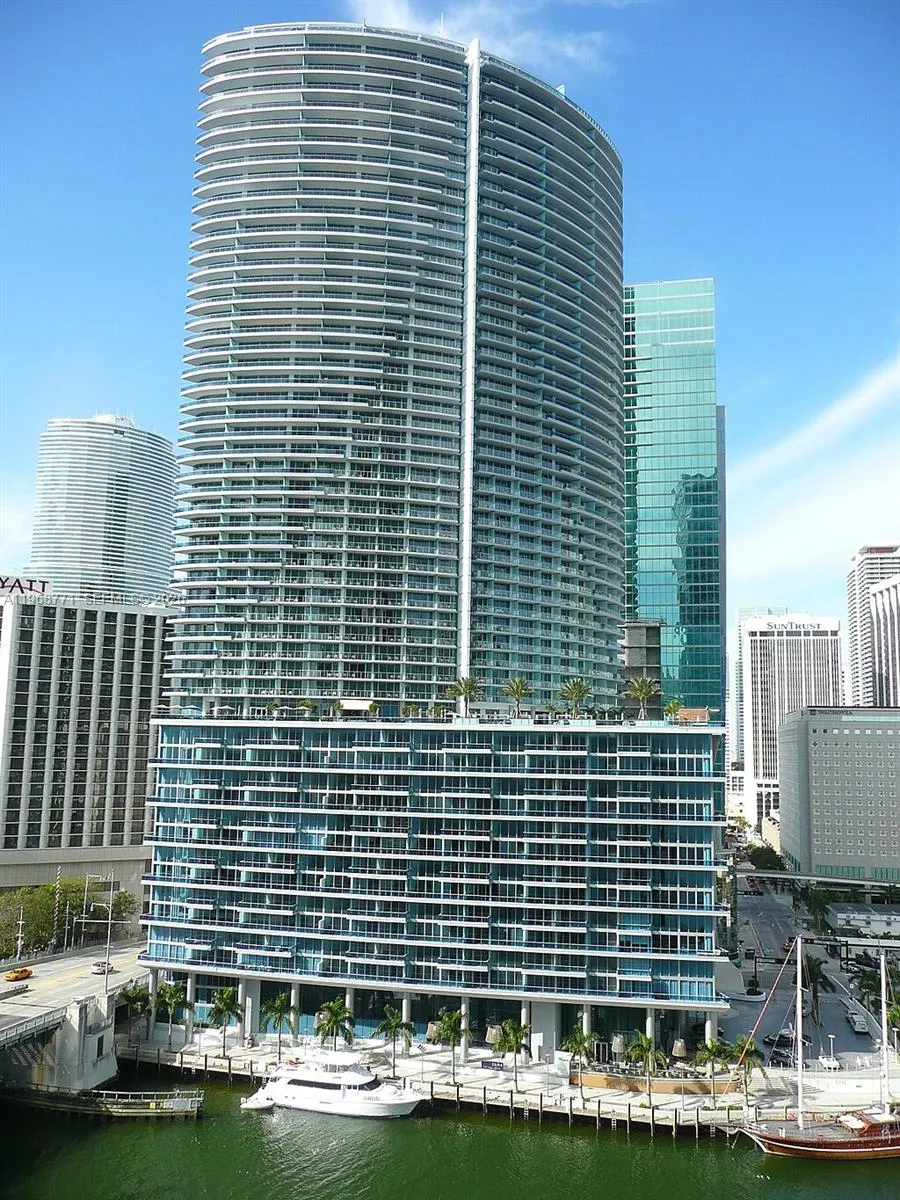 200 Biscayne Boulevard Way 4911, Miami, Florida 33, Miami, Florida 33131, 2 Bedrooms Bedrooms, ,2 BathroomsBathrooms,Residential Lease,For Rent,200 Biscayne Boulevard Way 4911, Miami, Florida 33,A11968771