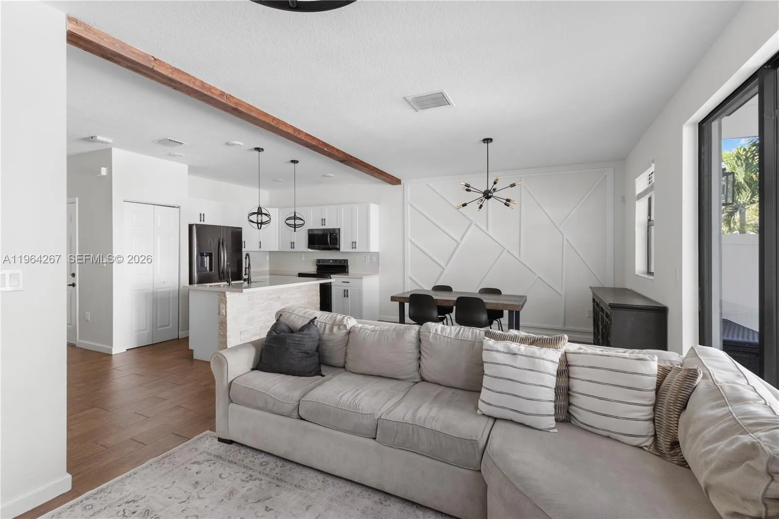 3419 W 105th Pl, Hialeah, Florida 33018, Hialeah, Florida 33018, 3 Bedrooms Bedrooms, ,2 BathroomsBathrooms,Residential,For Sale,3419 W 105th Pl, Hialeah, Florida 33018,A11964267