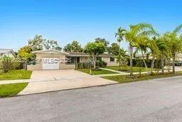 11730 Sw 192nd St, Miami, Florida 33177, Miami, Florida 33177, 3 Bedrooms Bedrooms, ,1 BathroomBathrooms,Residential Lease,For Rent,11730 Sw 192nd St, Miami, Florida 33177,A11968525