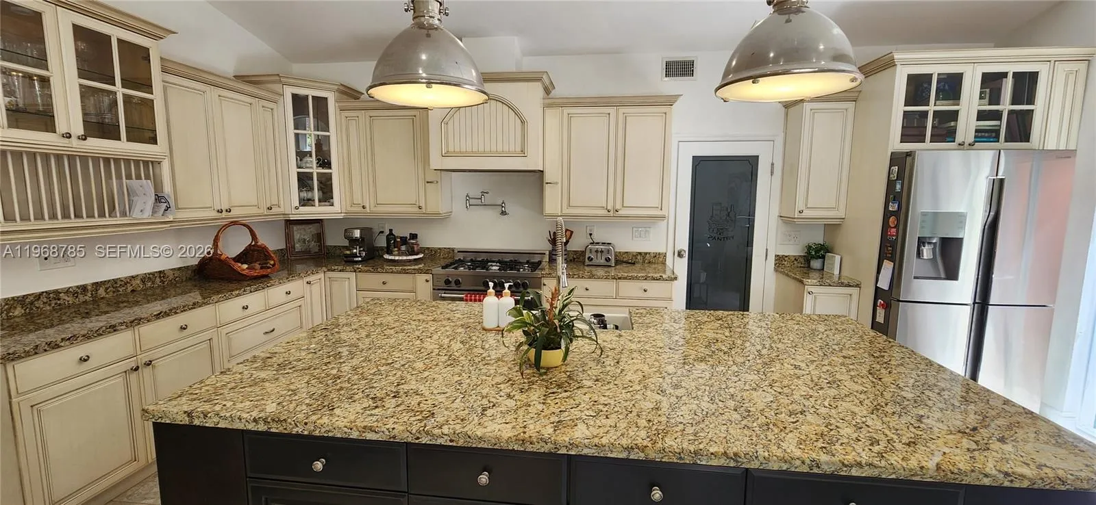 19922 Nw 88th Ave, Miami, Florida 33018, Miami, Florida 33018, 3 Bedrooms Bedrooms, ,2 BathroomsBathrooms,Residential,For Sale,19922 Nw 88th Ave, Miami, Florida 33018,A11968785