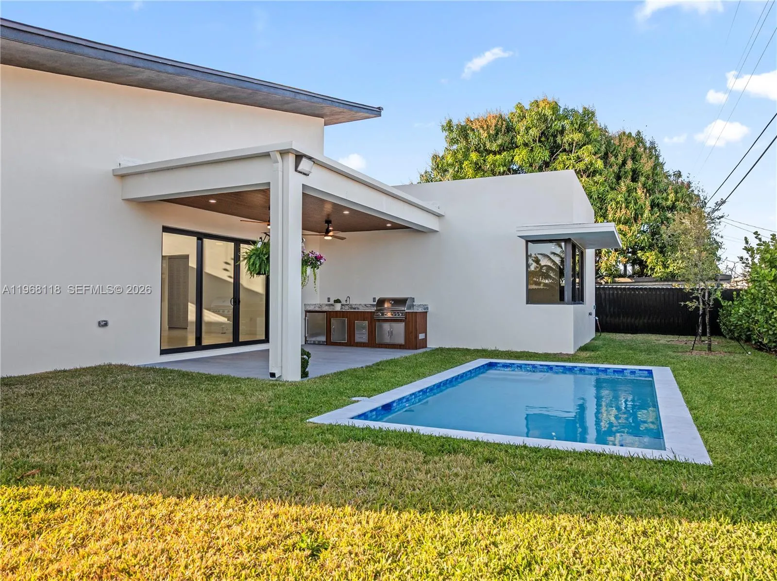 4321 Sw 99th Ave, Miami, Florida 33165, Miami, Florida 33165, 4 Bedrooms Bedrooms, ,3 BathroomsBathrooms,Residential,For Sale,4321 Sw 99th Ave, Miami, Florida 33165,A11968118