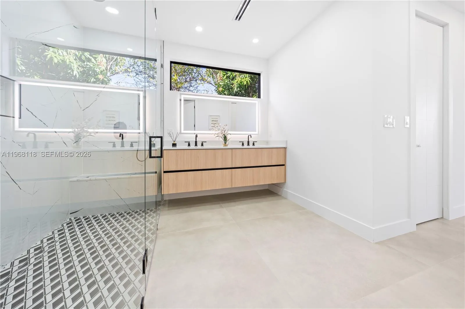 4321 Sw 99th Ave, Miami, Florida 33165, Miami, Florida 33165, 4 Bedrooms Bedrooms, ,3 BathroomsBathrooms,Residential,For Sale,4321 Sw 99th Ave, Miami, Florida 33165,A11968118