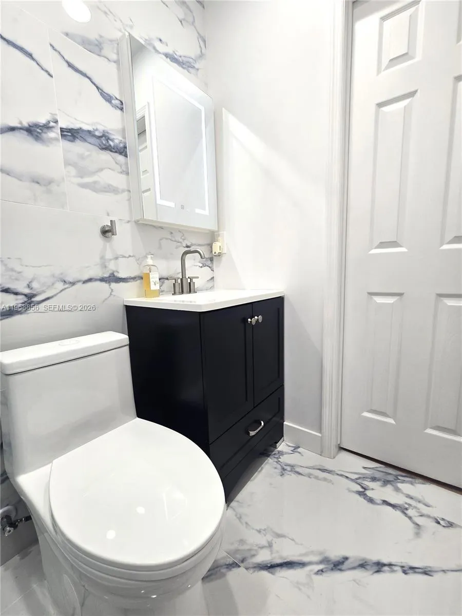 Miami, Florida 33173, 1 Bedroom Bedrooms, ,1 BathroomBathrooms,Residential Lease,For Rent,A11968856