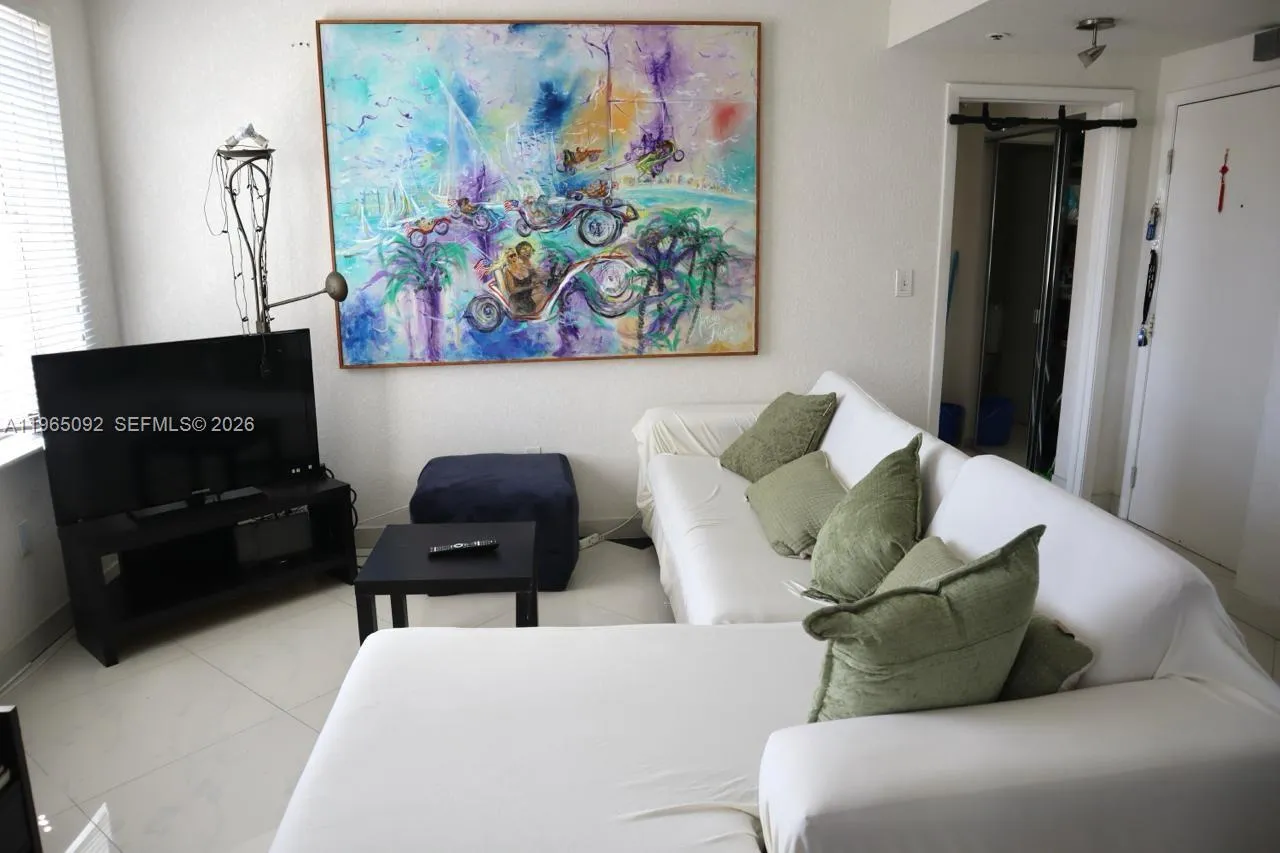 802 Euclid Ave 305, Miami Beach, Florida 33139, Miami Beach, Florida 33139, 2 Bedrooms Bedrooms, ,2 BathroomsBathrooms,Residential Lease,For Rent,802 Euclid Ave 305, Miami Beach, Florida 33139,A11965092
