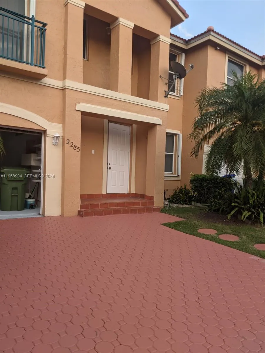 2285 Nw 160th Ter 2285, Pembroke Pines, Florida 33, Pembroke Pines, Florida 33028, 3 Bedrooms Bedrooms, ,2 BathroomsBathrooms,Residential Lease,For Rent,2285 Nw 160th Ter 2285, Pembroke Pines, Florida 33,A11968904