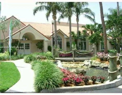 3370 N Pinewalk Dr N 1217, Margate, Florida 33063, Margate, Florida 33063, 2 Bedrooms Bedrooms, ,2 BathroomsBathrooms,Residential,For Sale,3370 N Pinewalk Dr N 1217, Margate, Florida 33063,A11968886