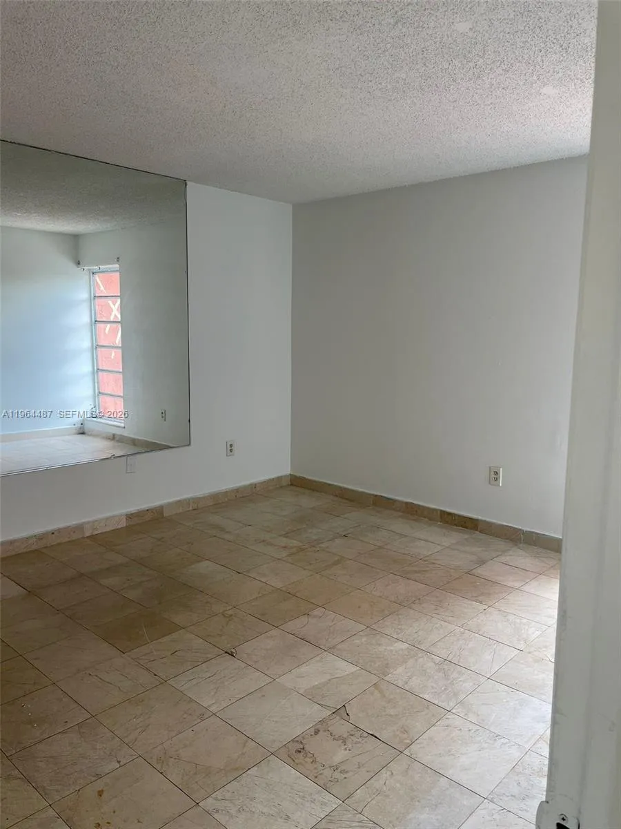 4721 Nw 7th St 305-12, Miami, Florida 33126, Miami, Florida 33126, 2 Bedrooms Bedrooms, ,2 BathroomsBathrooms,Residential,For Sale,4721 Nw 7th St 305-12, Miami, Florida 33126,A11964487