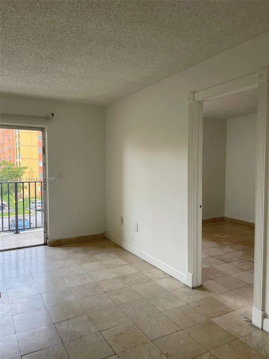 4721 Nw 7th St 305-12, Miami, Florida 33126, Miami, Florida 33126, 2 Bedrooms Bedrooms, ,2 BathroomsBathrooms,Residential,For Sale,4721 Nw 7th St 305-12, Miami, Florida 33126,A11964487