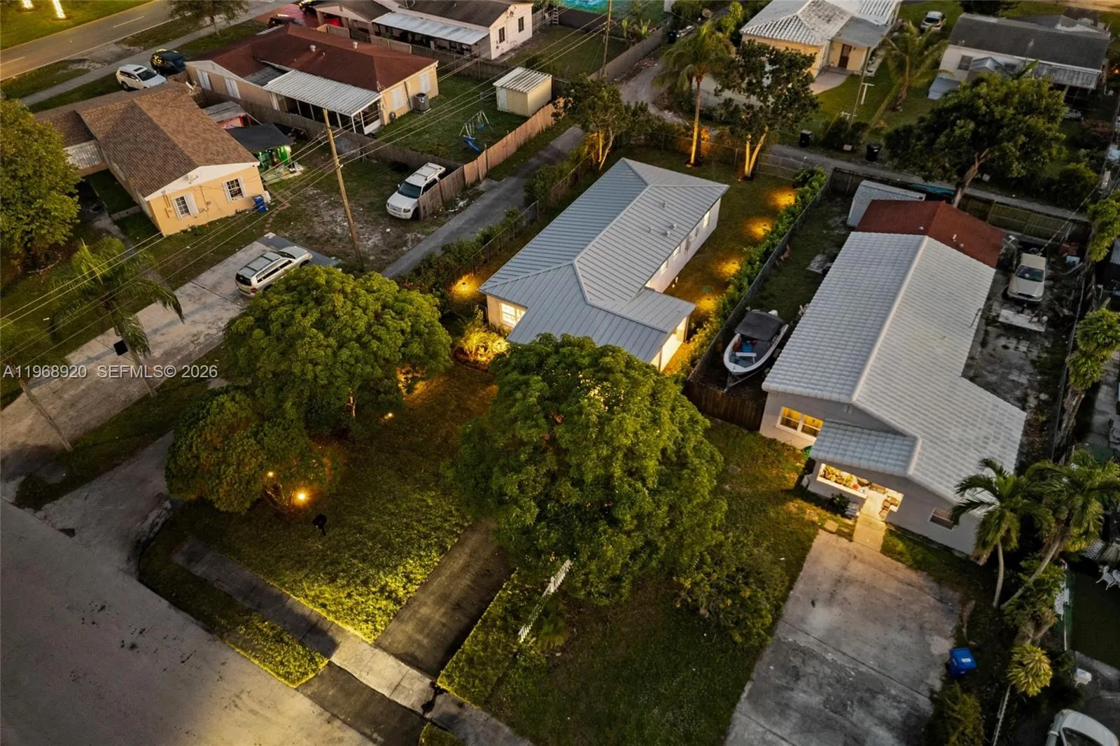 1880 Ne 180th St, North Miami Beach, Florida 33162, North Miami Beach, Florida 33162, 3 Bedrooms Bedrooms, ,2 BathroomsBathrooms,Residential,For Sale,1880 Ne 180th St, North Miami Beach, Florida 33162,A11968920