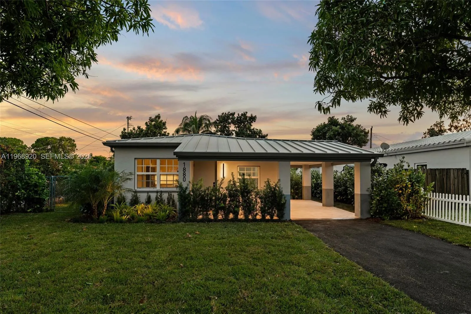 1880 Ne 180th St, North Miami Beach, Florida 33162, North Miami Beach, Florida 33162, 3 Bedrooms Bedrooms, ,2 BathroomsBathrooms,Residential,For Sale,1880 Ne 180th St, North Miami Beach, Florida 33162,A11968920