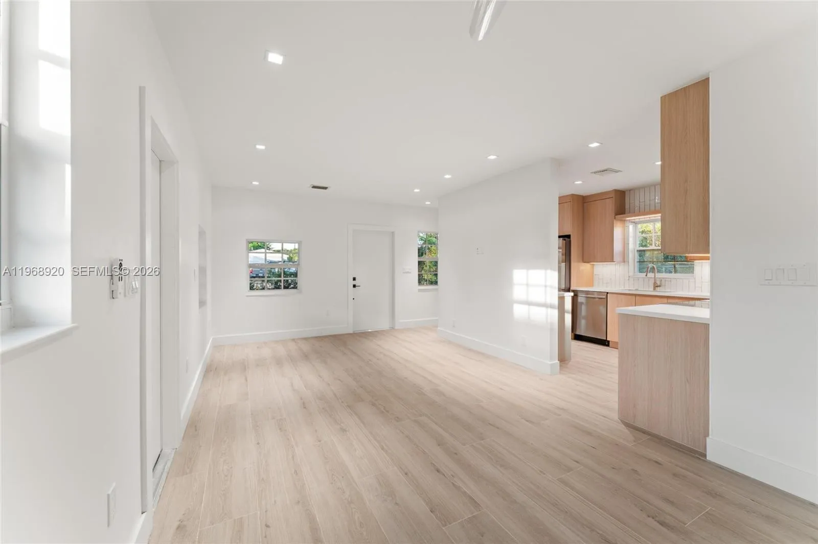 1880 Ne 180th St, North Miami Beach, Florida 33162, North Miami Beach, Florida 33162, 3 Bedrooms Bedrooms, ,2 BathroomsBathrooms,Residential,For Sale,1880 Ne 180th St, North Miami Beach, Florida 33162,A11968920