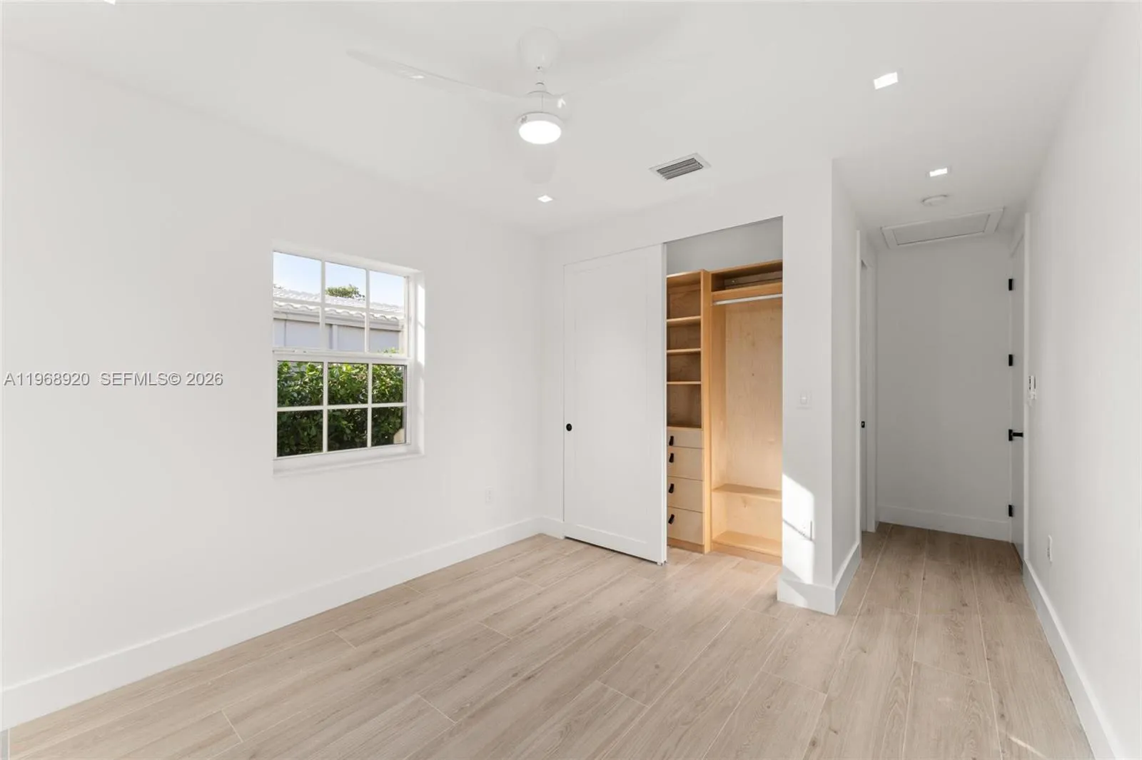 1880 Ne 180th St, North Miami Beach, Florida 33162, North Miami Beach, Florida 33162, 3 Bedrooms Bedrooms, ,2 BathroomsBathrooms,Residential,For Sale,1880 Ne 180th St, North Miami Beach, Florida 33162,A11968920