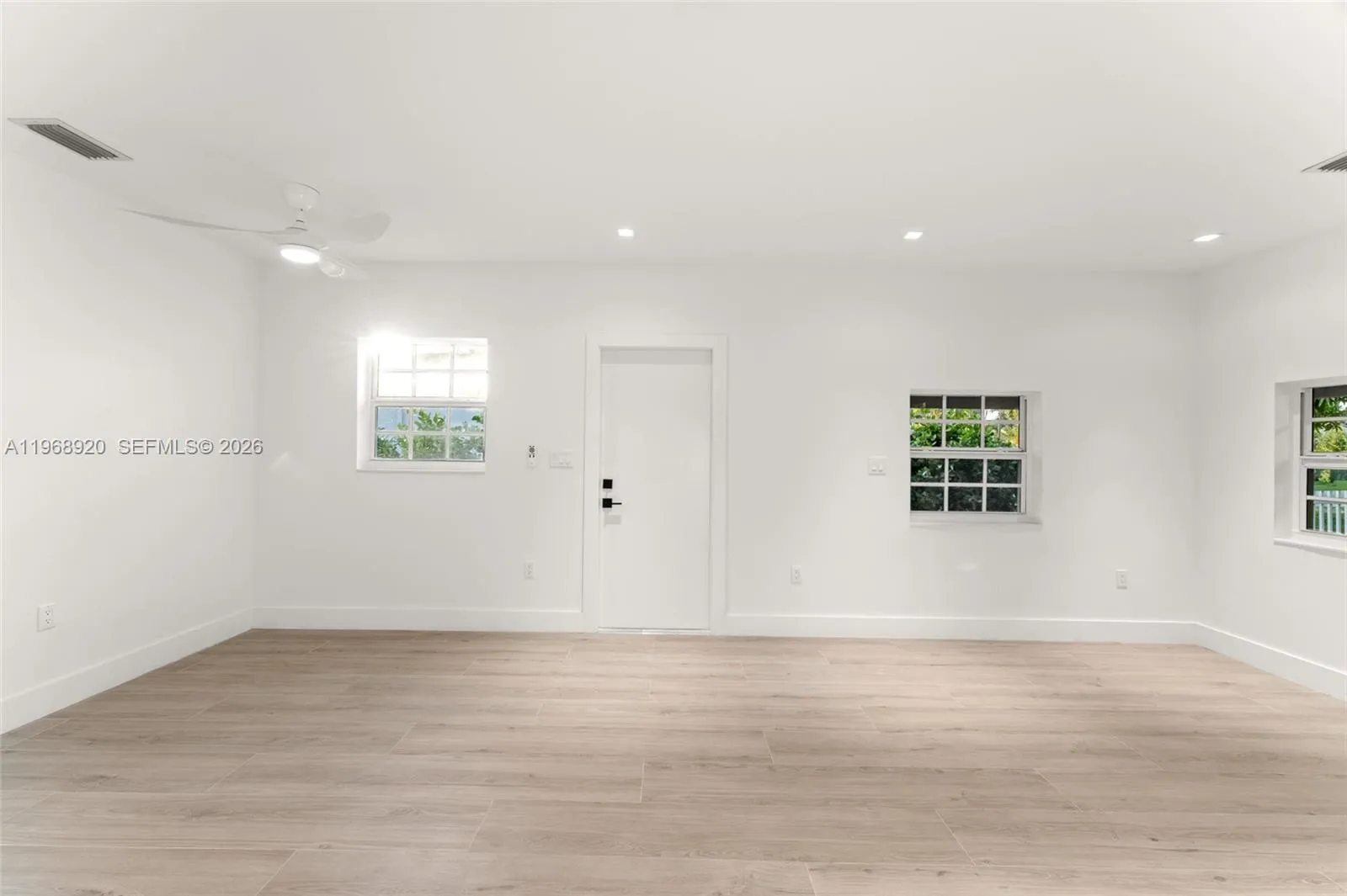 1880 Ne 180th St, North Miami Beach, Florida 33162, North Miami Beach, Florida 33162, 3 Bedrooms Bedrooms, ,2 BathroomsBathrooms,Residential,For Sale,1880 Ne 180th St, North Miami Beach, Florida 33162,A11968920