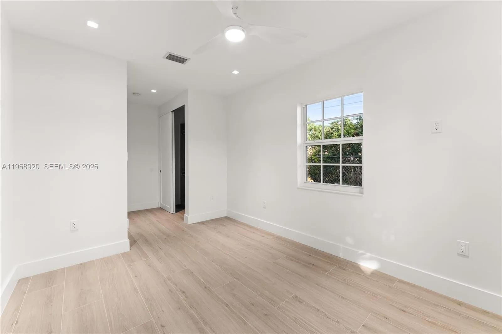 1880 Ne 180th St, North Miami Beach, Florida 33162, North Miami Beach, Florida 33162, 3 Bedrooms Bedrooms, ,2 BathroomsBathrooms,Residential,For Sale,1880 Ne 180th St, North Miami Beach, Florida 33162,A11968920