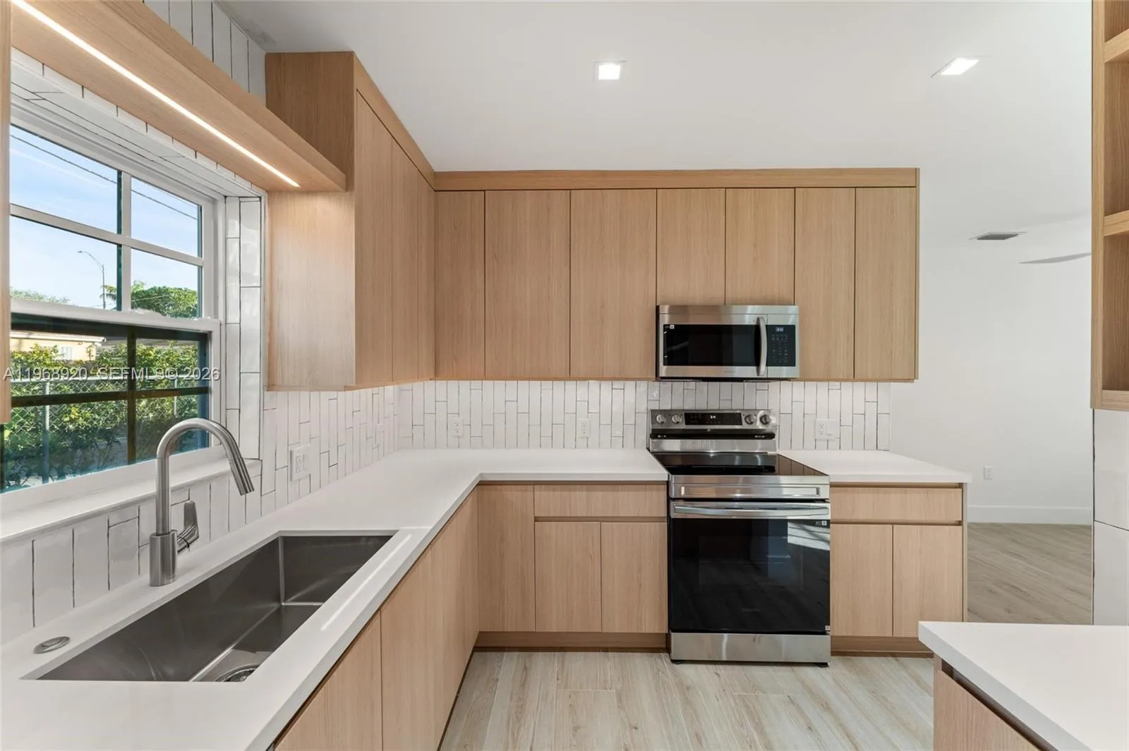 1880 Ne 180th St, North Miami Beach, Florida 33162, North Miami Beach, Florida 33162, 3 Bedrooms Bedrooms, ,2 BathroomsBathrooms,Residential,For Sale,1880 Ne 180th St, North Miami Beach, Florida 33162,A11968920