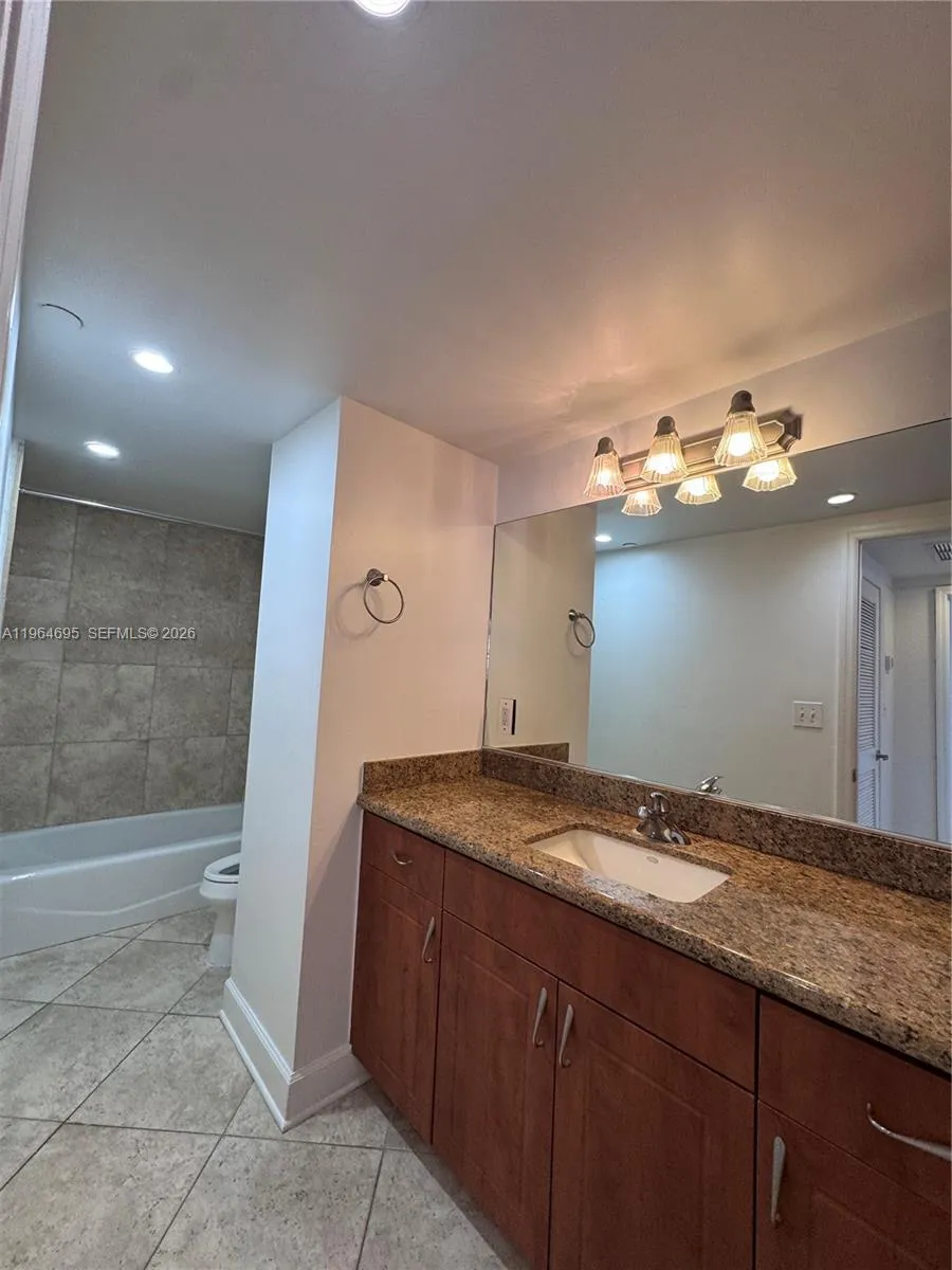 401 N 69th St 607, Miami Beach, Florida 33141, Miami Beach, Florida 33141, 1 Bedroom Bedrooms, 1 Room Rooms,1 BathroomBathrooms,Residential,For Sale,401 N 69th St 607, Miami Beach, Florida 33141,A11964695