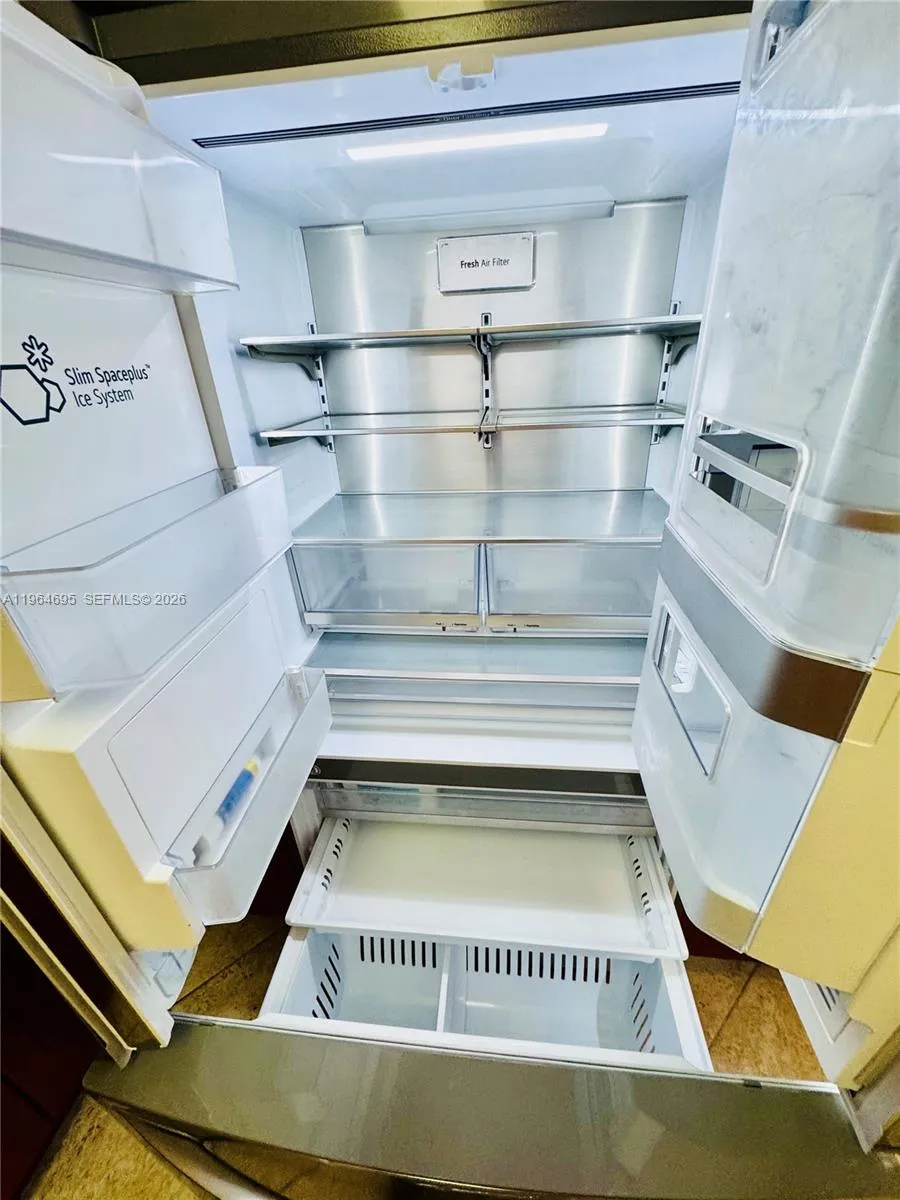 401 N 69th St 607, Miami Beach, Florida 33141, Miami Beach, Florida 33141, 1 Bedroom Bedrooms, 1 Room Rooms,1 BathroomBathrooms,Residential,For Sale,401 N 69th St 607, Miami Beach, Florida 33141,A11964695