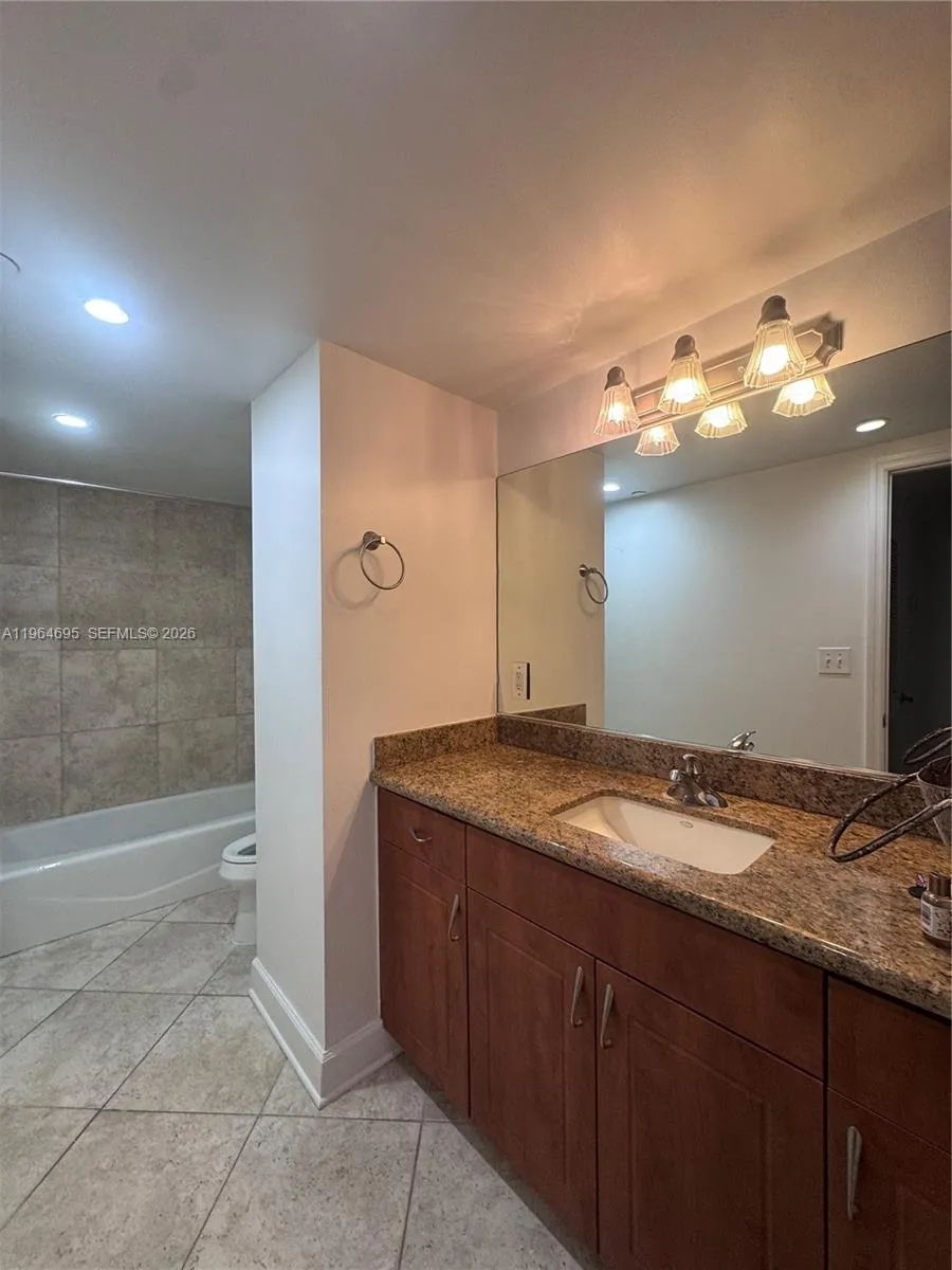 401 N 69th St 607, Miami Beach, Florida 33141, Miami Beach, Florida 33141, 1 Bedroom Bedrooms, 1 Room Rooms,1 BathroomBathrooms,Residential,For Sale,401 N 69th St 607, Miami Beach, Florida 33141,A11964695