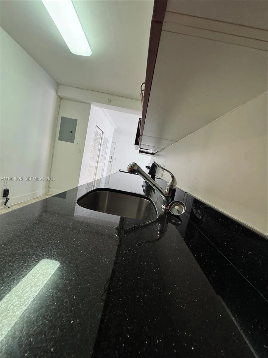 401 N 69th St 607, Miami Beach, Florida 33141, Miami Beach, Florida 33141, 1 Bedroom Bedrooms, 1 Room Rooms,1 BathroomBathrooms,Residential,For Sale,401 N 69th St 607, Miami Beach, Florida 33141,A11964695