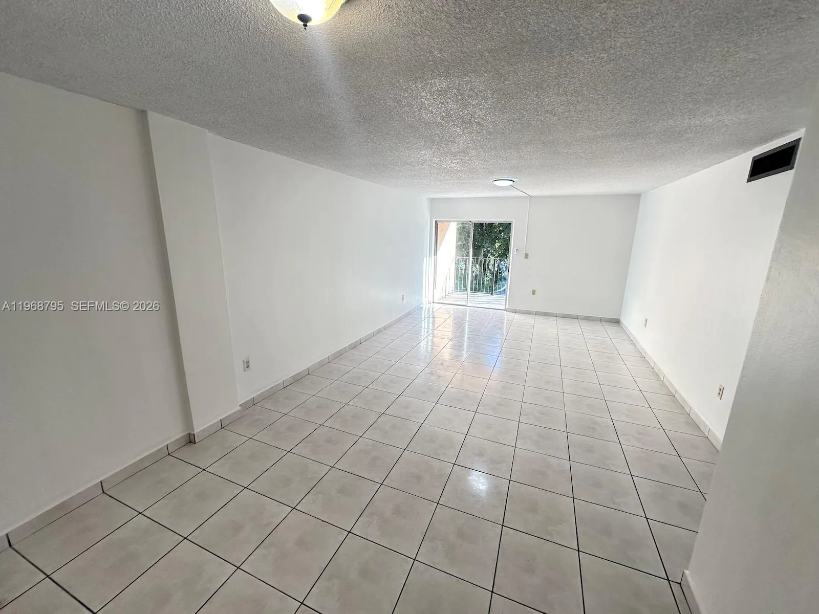 1990 W 56th St 1203, Hialeah, Florida 33012, Hialeah, Florida 33012, 2 Bedrooms Bedrooms, ,2 BathroomsBathrooms,Residential,For Sale,1990 W 56th St 1203, Hialeah, Florida 33012,A11968795