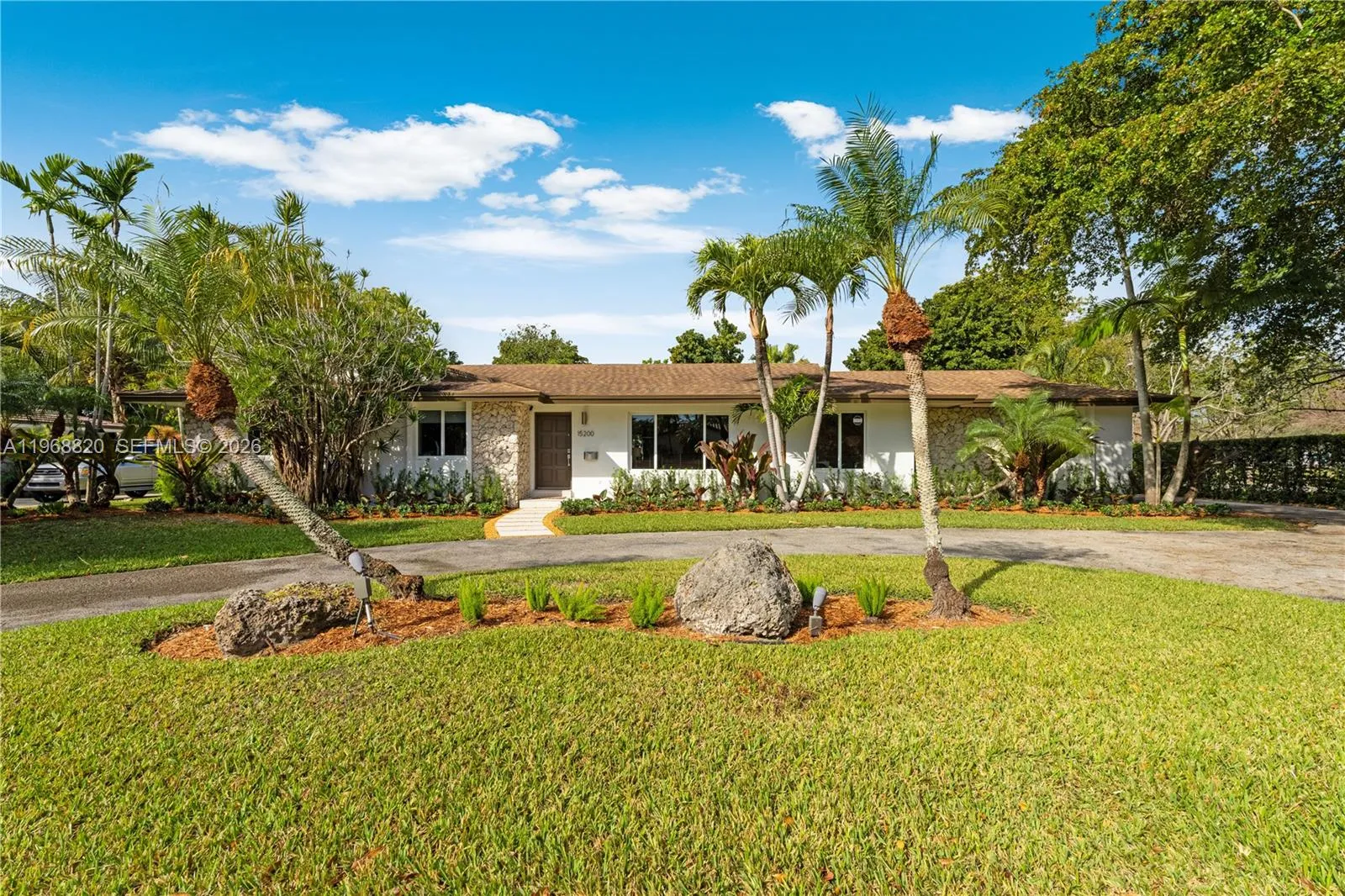 15200 Sw 77th Ct, Palmetto Bay, Florida 33157, Palmetto Bay, Florida 33157, 4 Bedrooms Bedrooms, ,2 BathroomsBathrooms,Residential,For Sale,15200 Sw 77th Ct, Palmetto Bay, Florida 33157,A11968820