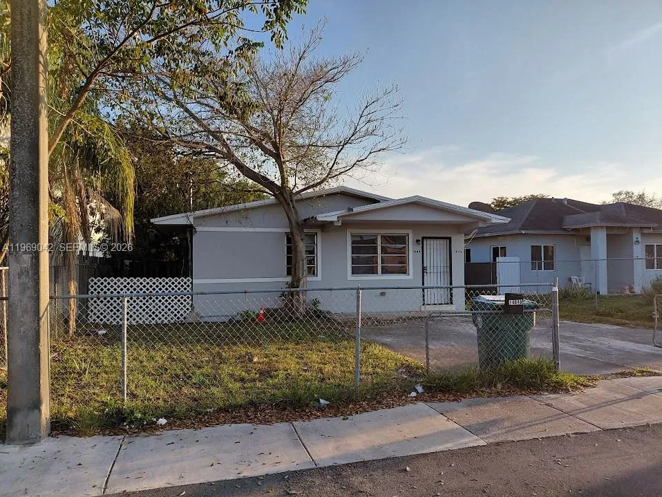 1404 - 1406 Nw 60th St, Miami, Florida 33142, Miami, Florida 33142, ,Residential Income,For Sale,1404 - 1406 Nw 60th St, Miami, Florida 33142,A11969042
