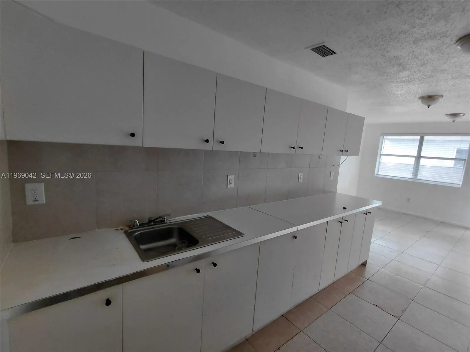 1404 - 1406 Nw 60th St, Miami, Florida 33142, Miami, Florida 33142, ,Residential Income,For Sale,1404 - 1406 Nw 60th St, Miami, Florida 33142,A11969042